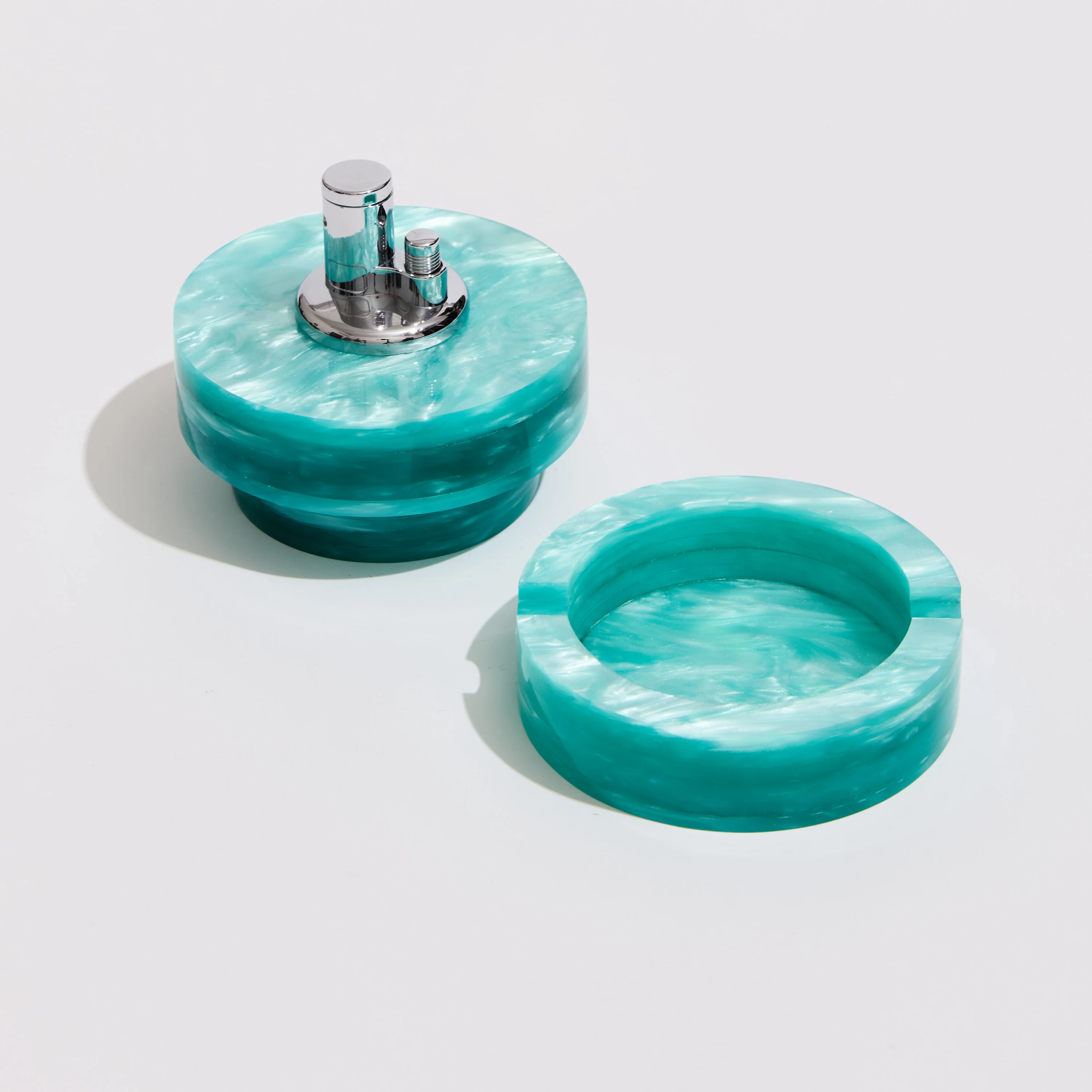 Tabletop Lighter in Aqua Pearlescent - Image 2